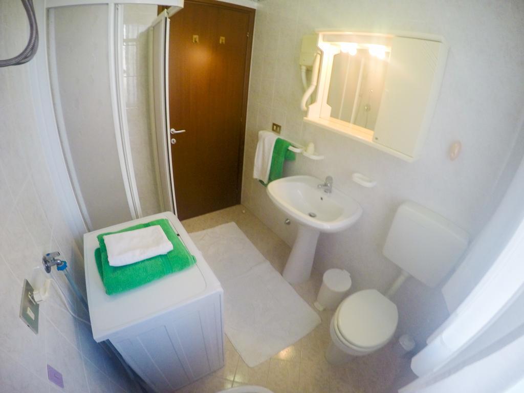 Residence Soleil - Agenzia Cocal Caorle Szoba fotó